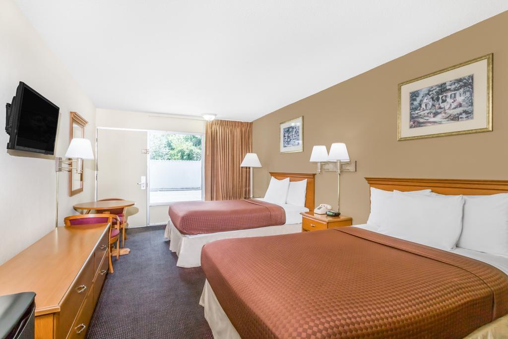 Days Inn By Wyndham Christiansburg Kamer foto